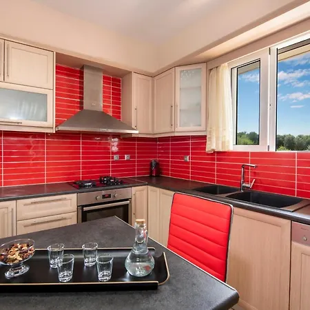 Valia's House Apartment Kato Daratso