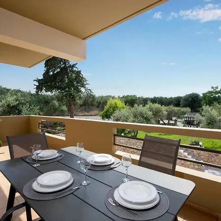 Apartment Valia's House Kato Daratso